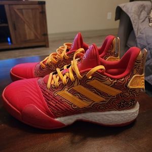 Adidas T-MAC Millennium (13 in 35)